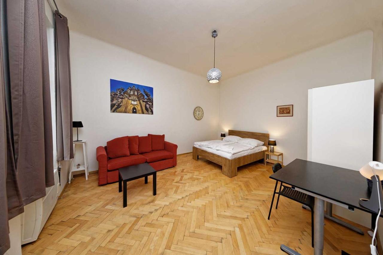 Peter'S Tower Apartments Πράγα Εξωτερικό φωτογραφία