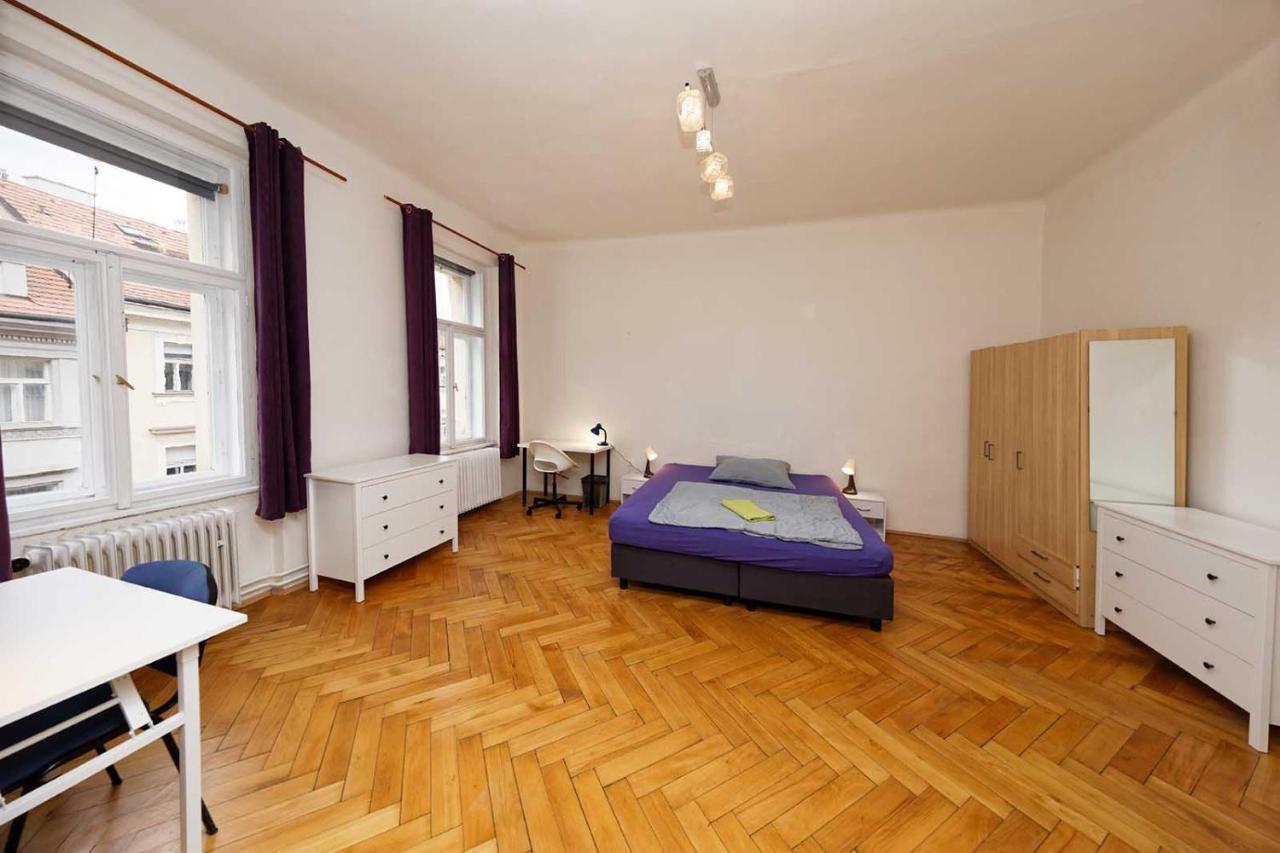 Peter'S Tower Apartments Πράγα Εξωτερικό φωτογραφία