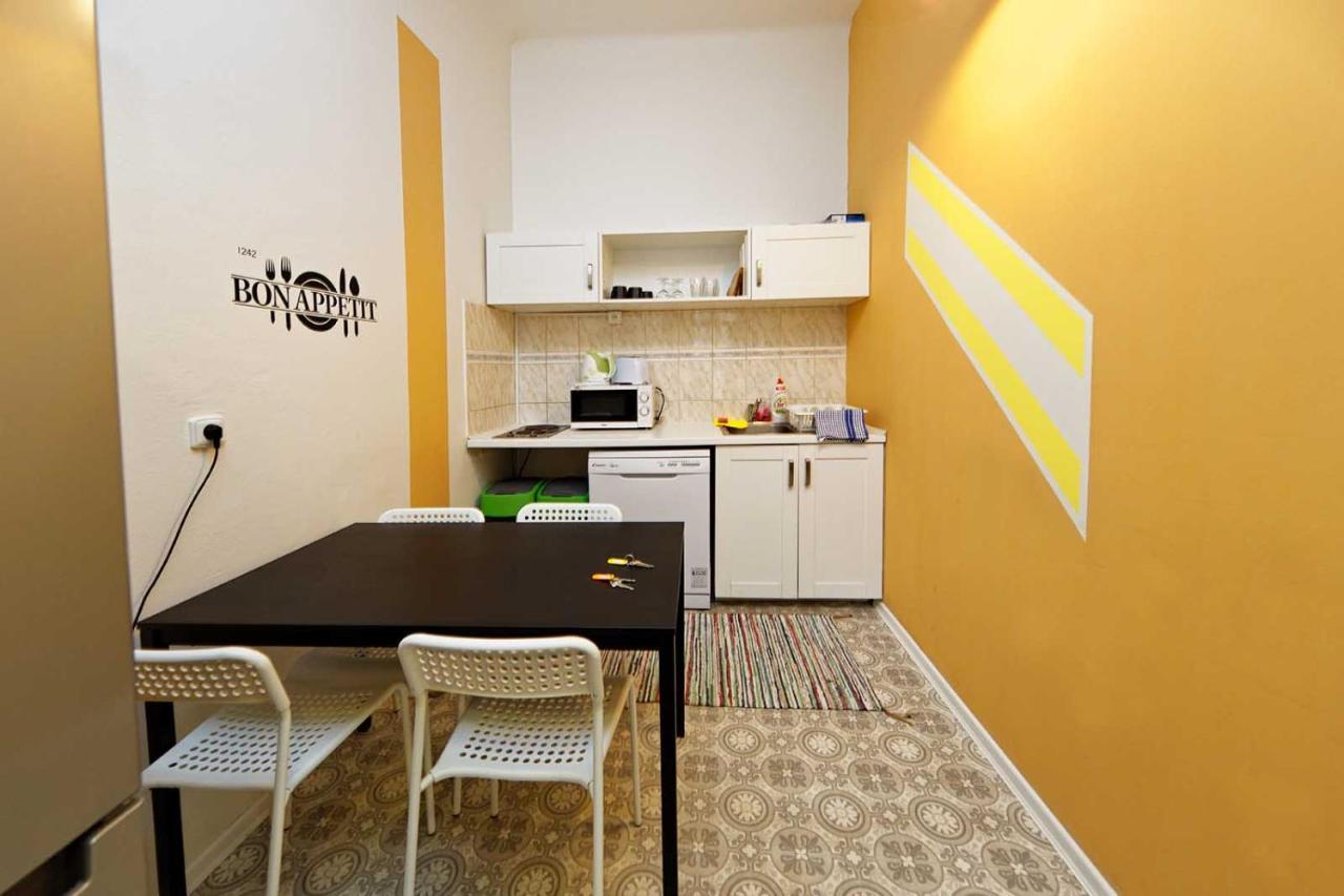 Peter'S Tower Apartments Πράγα Εξωτερικό φωτογραφία
