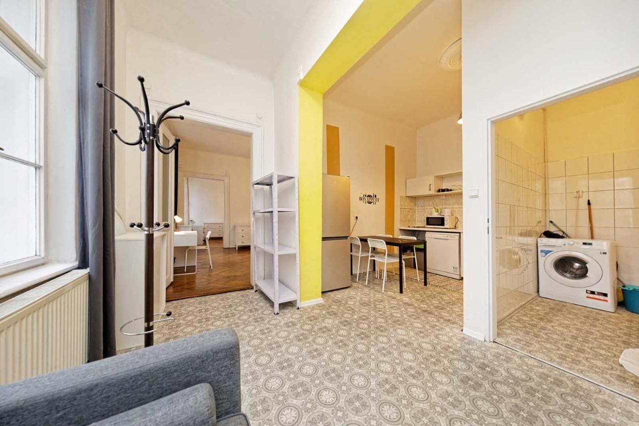 Peter'S Tower Apartments Πράγα Εξωτερικό φωτογραφία