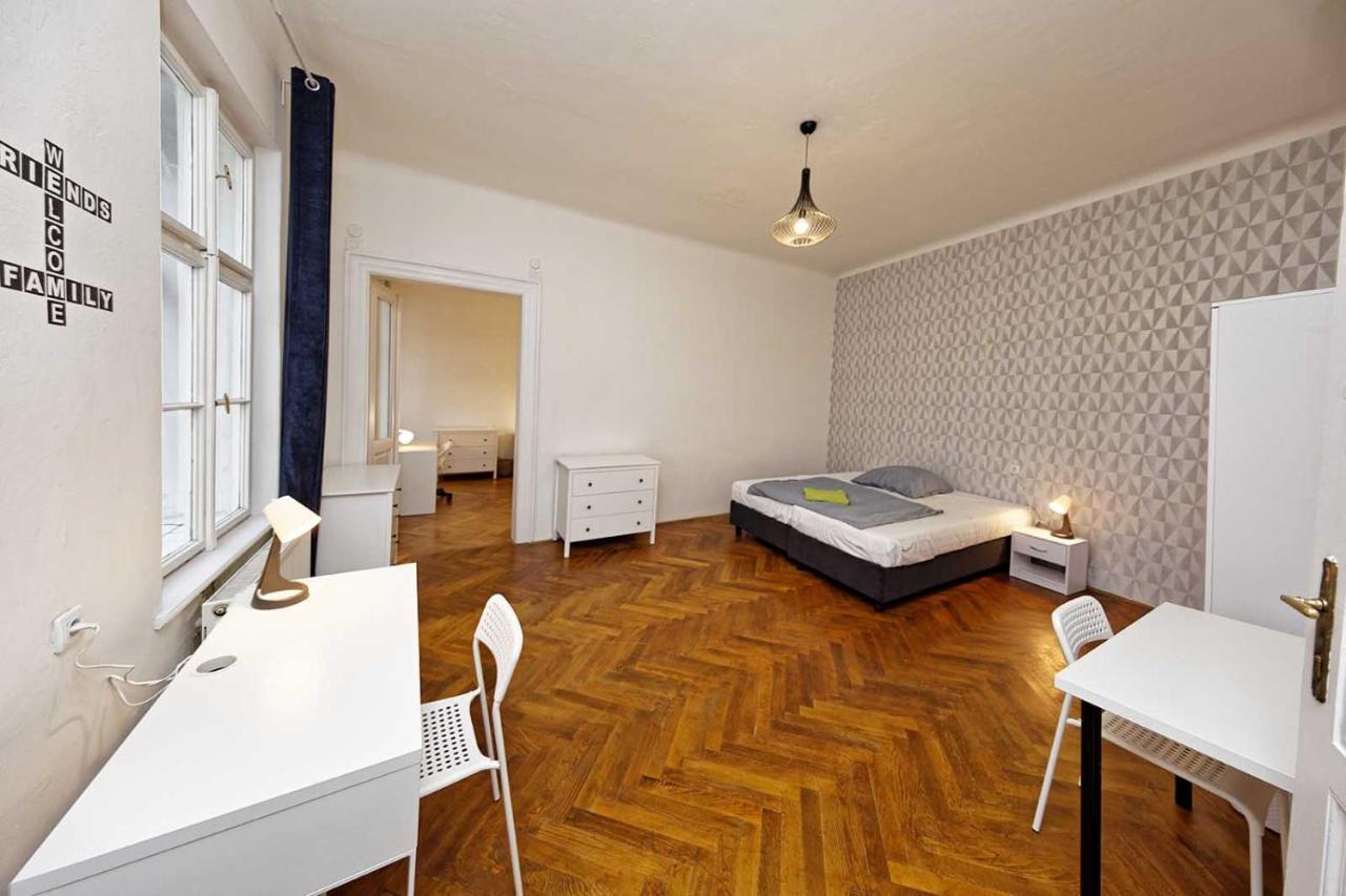 Peter'S Tower Apartments Πράγα Εξωτερικό φωτογραφία