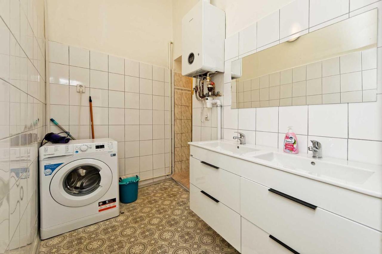 Peter'S Tower Apartments Πράγα Εξωτερικό φωτογραφία